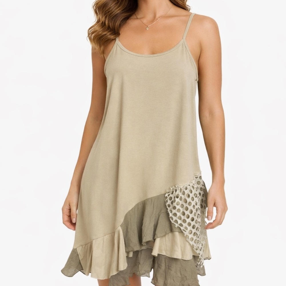 Noelle‎ Womens Boho Sundress Tank Dress Size S/M Beige Ruffle Hem Fairy Grunge
